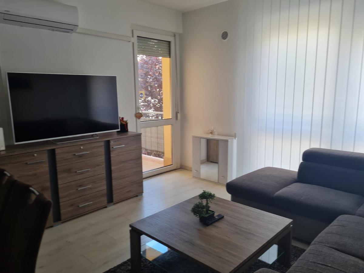 Urban Apartman Διαμέρισμα Μίσκολτς Εξωτερικό φωτογραφία